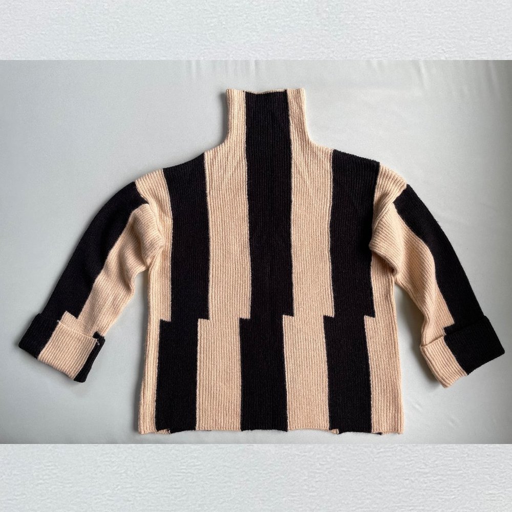StyleWe Black & Cream Offset Stripes Turtleneck Sweater